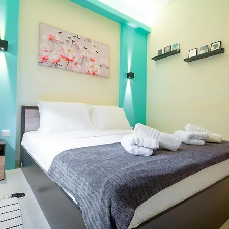 Niovi, Stylish Near The Waterfront *