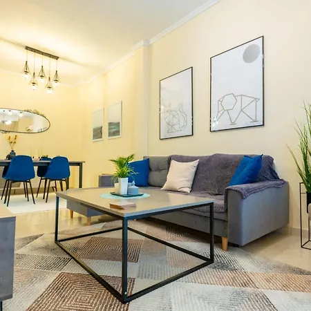 Niovi, Stylish Near The Waterfront
