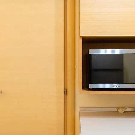 Apartment Niovi, Stylish Near The Waterfront